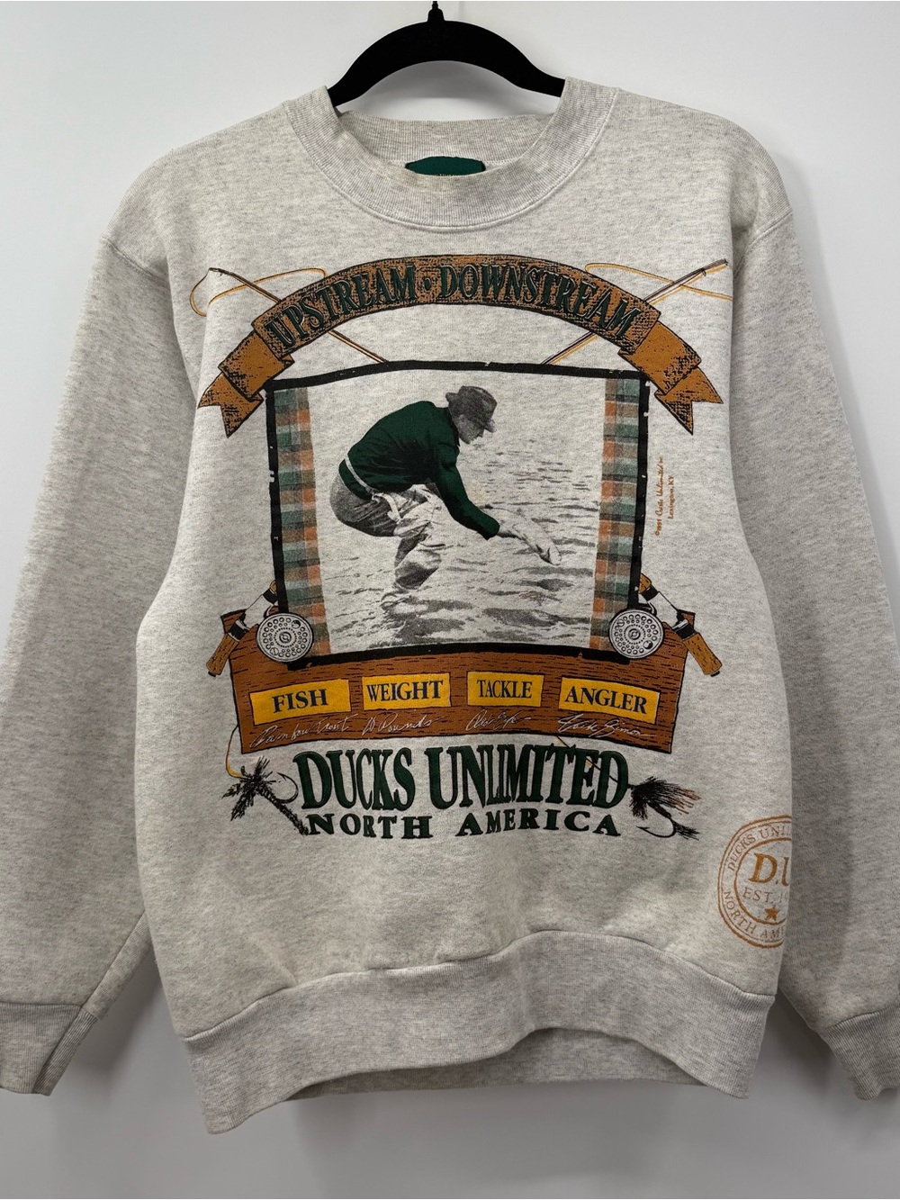 Ducks Unlimited North America Gray Graphic Crewneck Sweatshirt